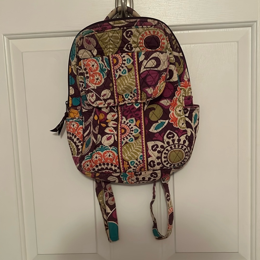 ⭐️Women’s Vera Bradley mini backpack